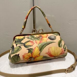 Floral Print Genuine Leather Handmade Unique Bow Kisslock Baguette Bag, 3 Straps